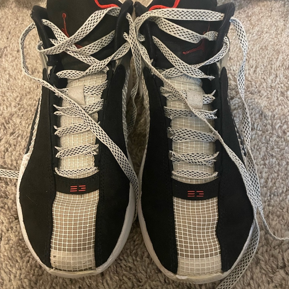 Air Jordan XXXV PF DNA high top basketball shoes.